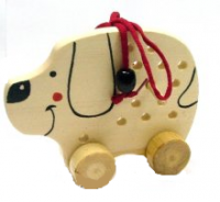 Собачка на колесиках